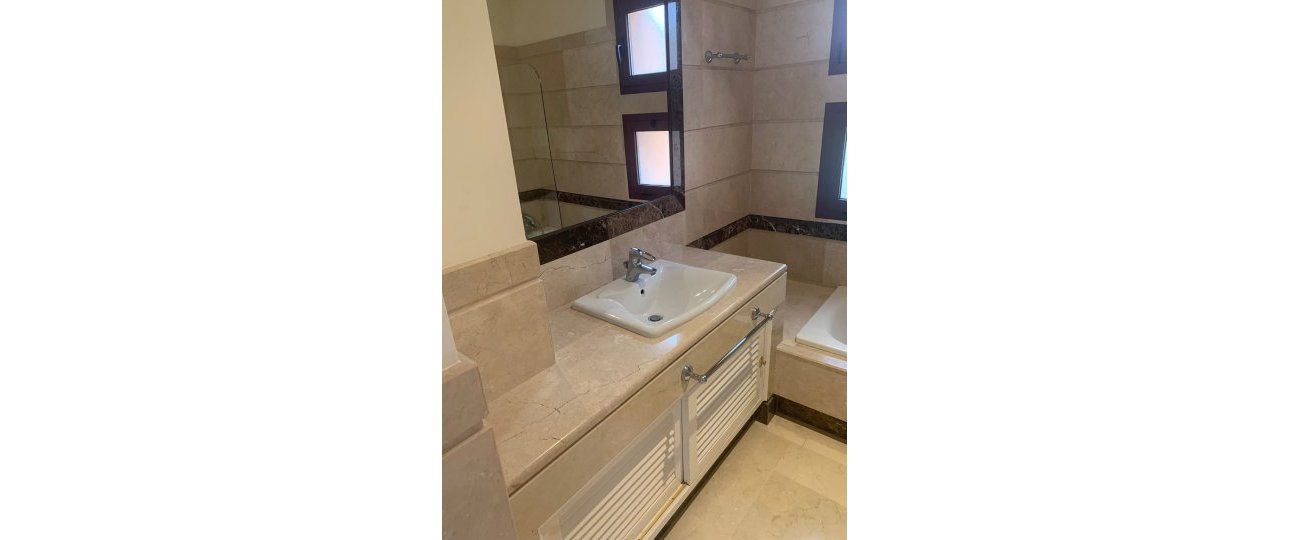 Rynek wtórny - apartment - Marbella - Bahía de Marbella