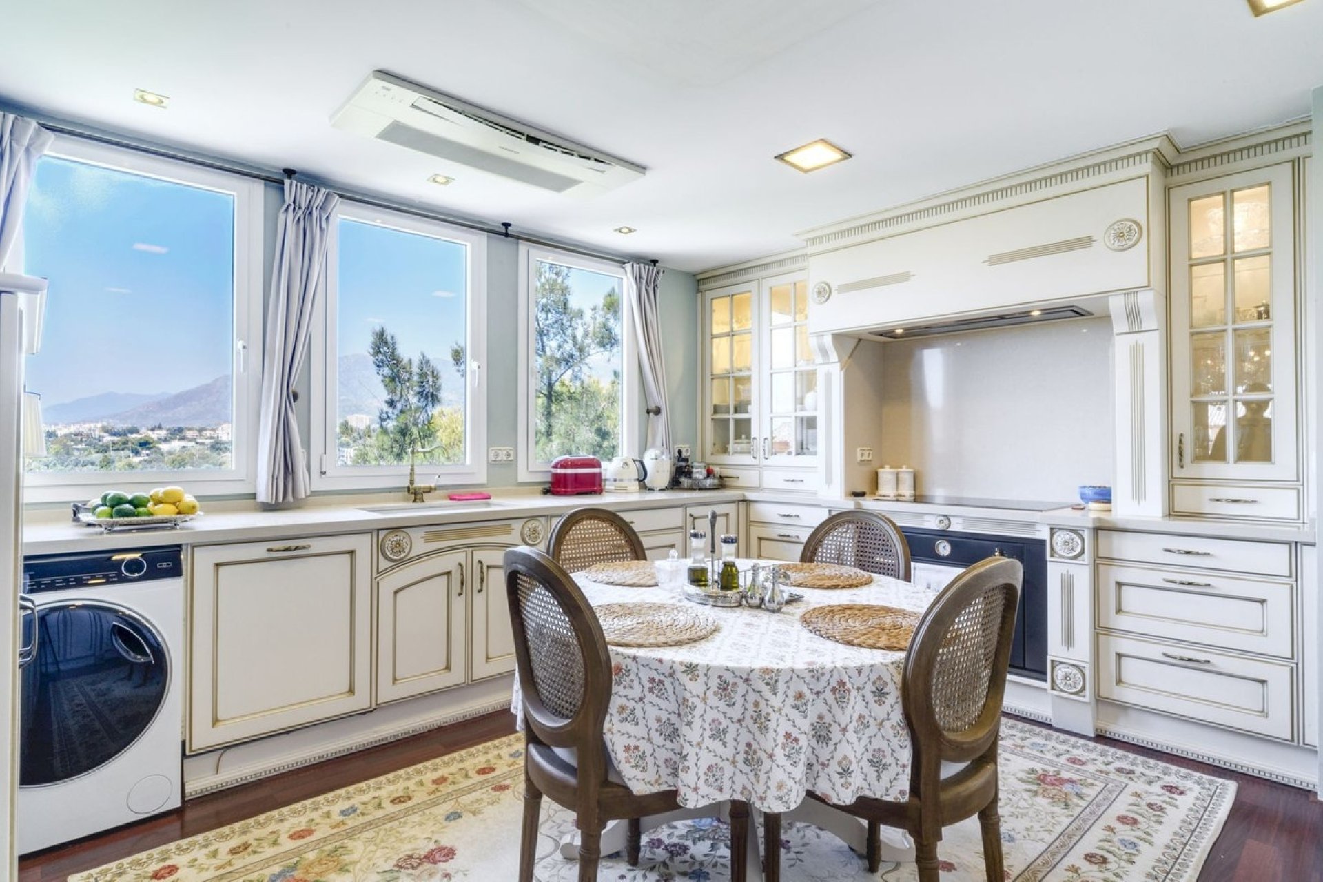 Rynek wtórny - apartment - Marbella - Bahía de Marbella