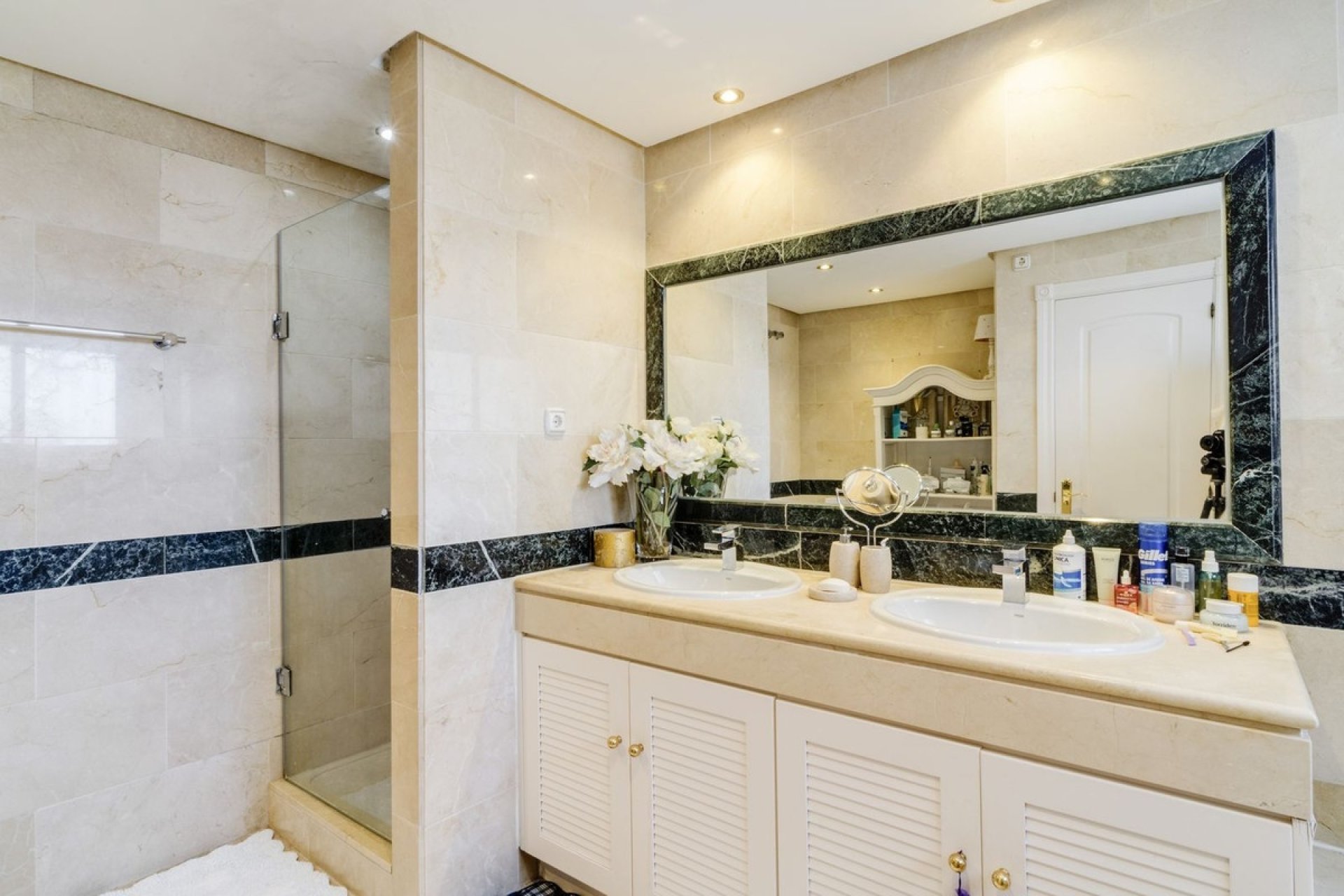 Rynek wtórny - apartment - Marbella - Bahía de Marbella