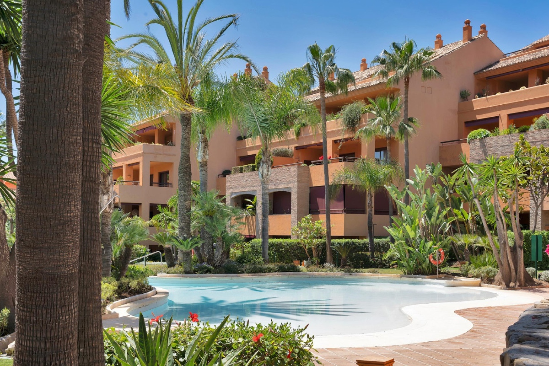 Rynek wtórny - apartment - Marbella - Bahía de Marbella