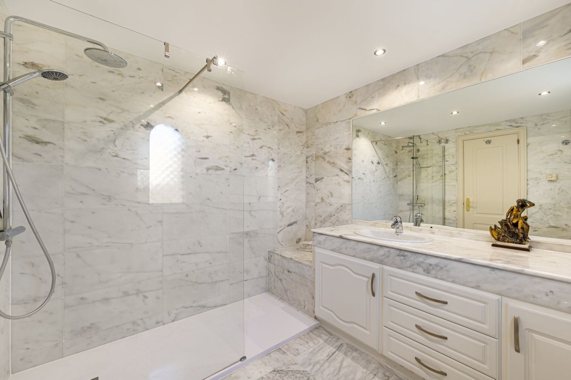 Rynek wtórny - apartment - Marbella - Bahía de Marbella