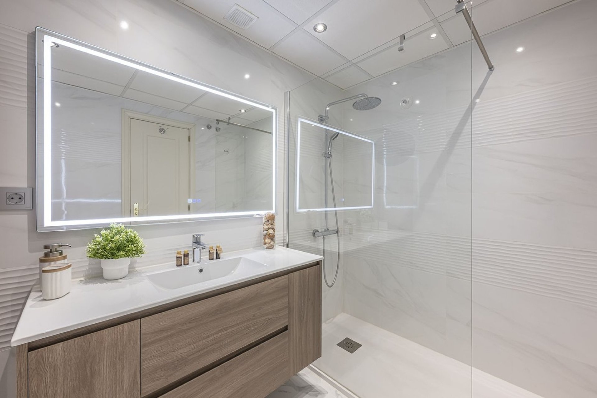 Rynek wtórny - apartment - Marbella - Bahía de Marbella