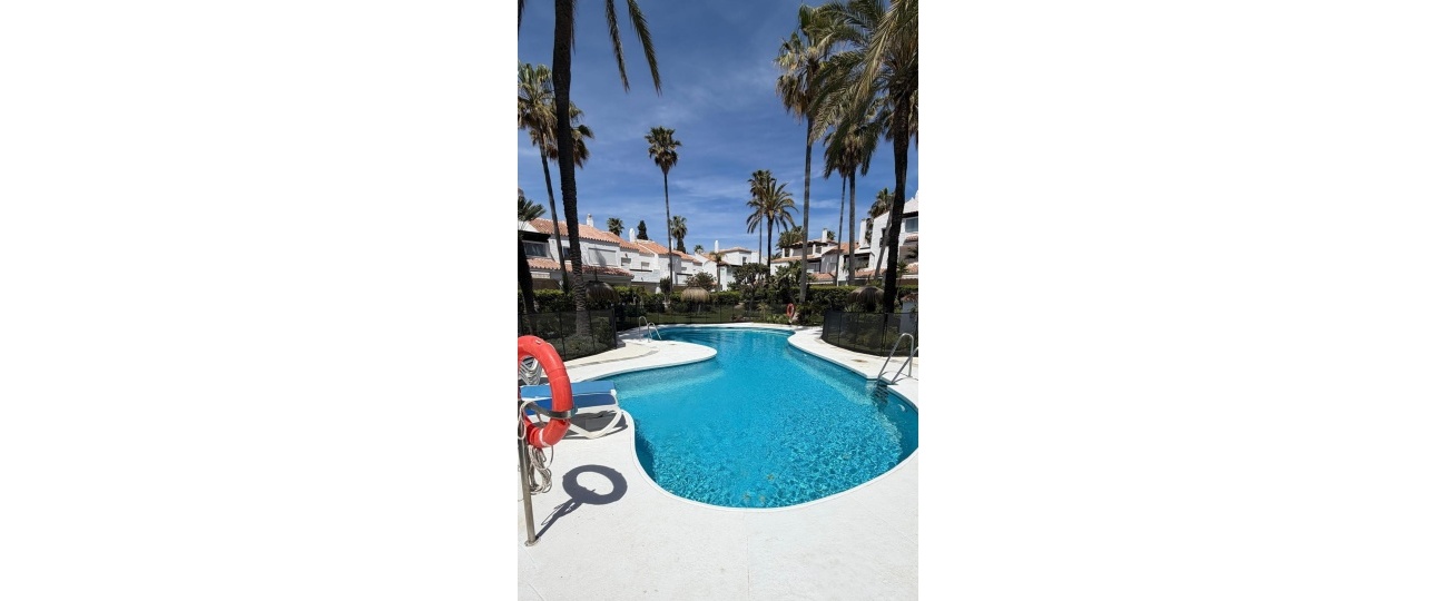Rynek wtórny - apartment - Marbella - Bahía de Marbella