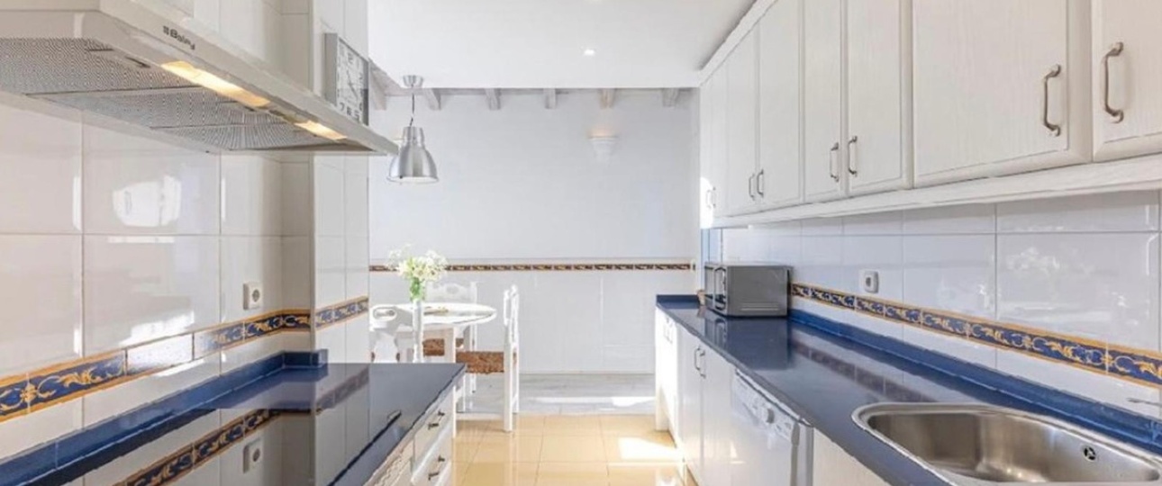 Rynek wtórny - apartment - Marbella - Bahía de Marbella