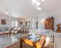 Rynek wtórny - apartment - Marbella - Bahía de Marbella