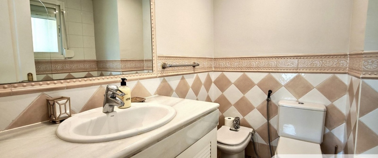 Rynek wtórny - apartment - Marbella - Bahía de Marbella