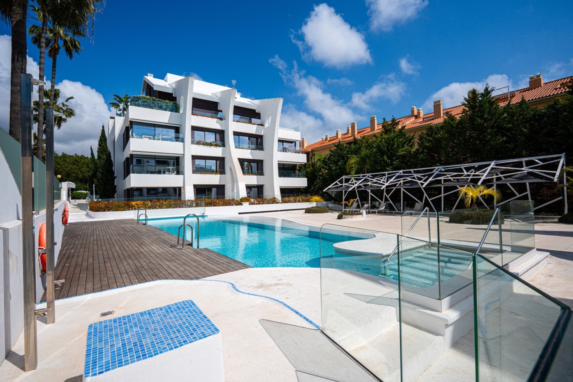 Rynek wtórny - apartment - Marbella - Cabopino
