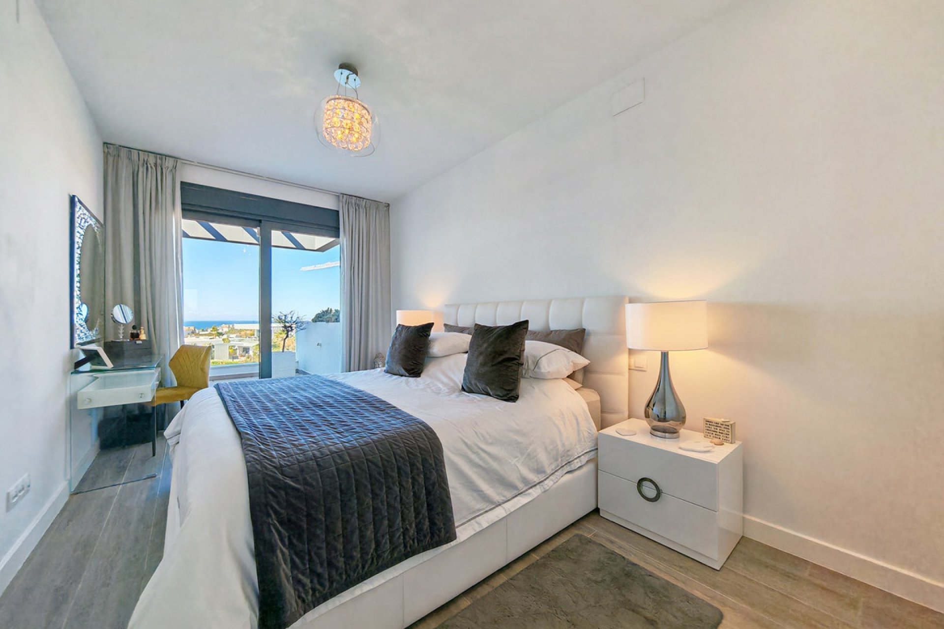 Rynek wtórny - apartment - Marbella - Cabopino