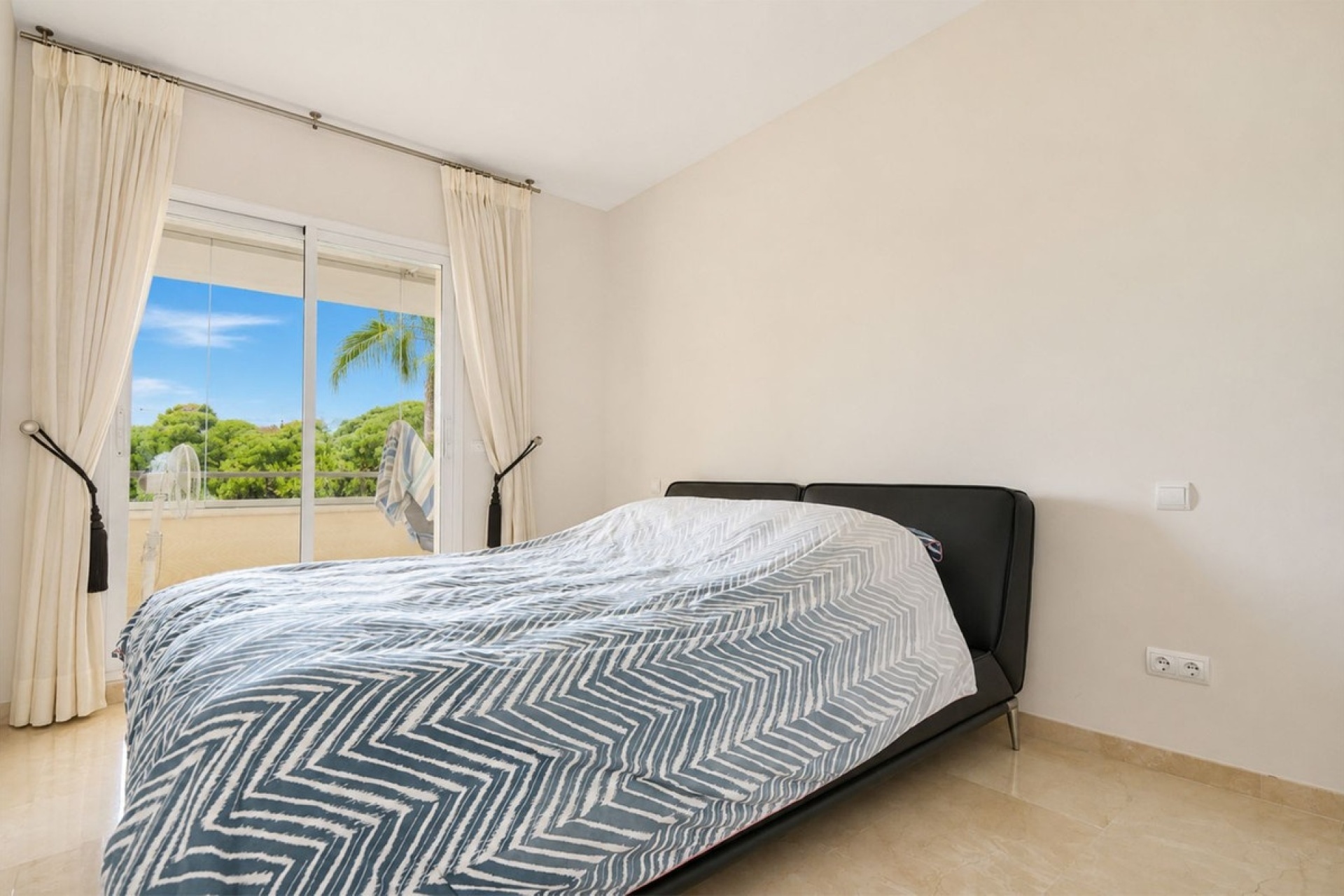 Rynek wtórny - apartment - Marbella - Cabopino