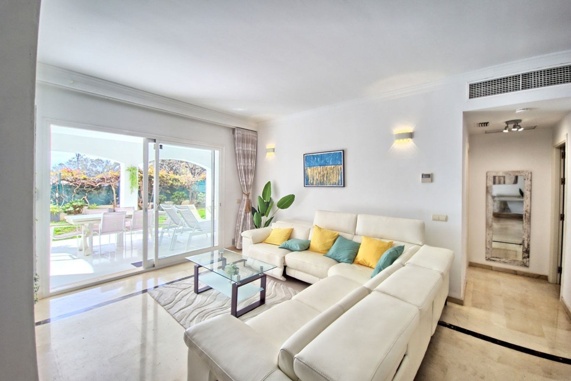 Rynek wtórny - apartment - Marbella - Cabopino