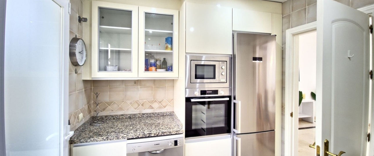 Rynek wtórny - apartment - Marbella - Cabopino