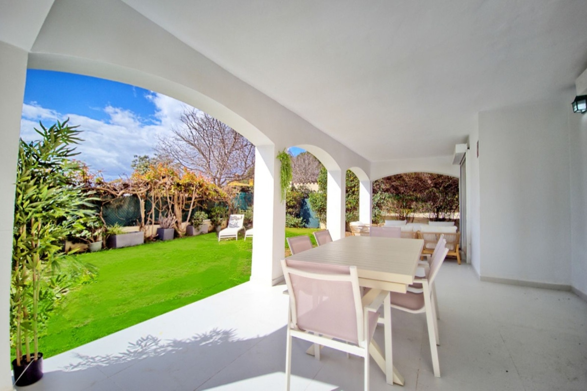 Rynek wtórny - apartment - Marbella - Cabopino