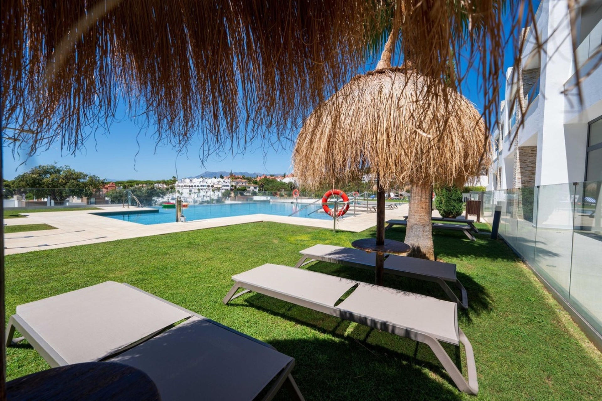 Rynek wtórny - apartment - Marbella - Cabopino