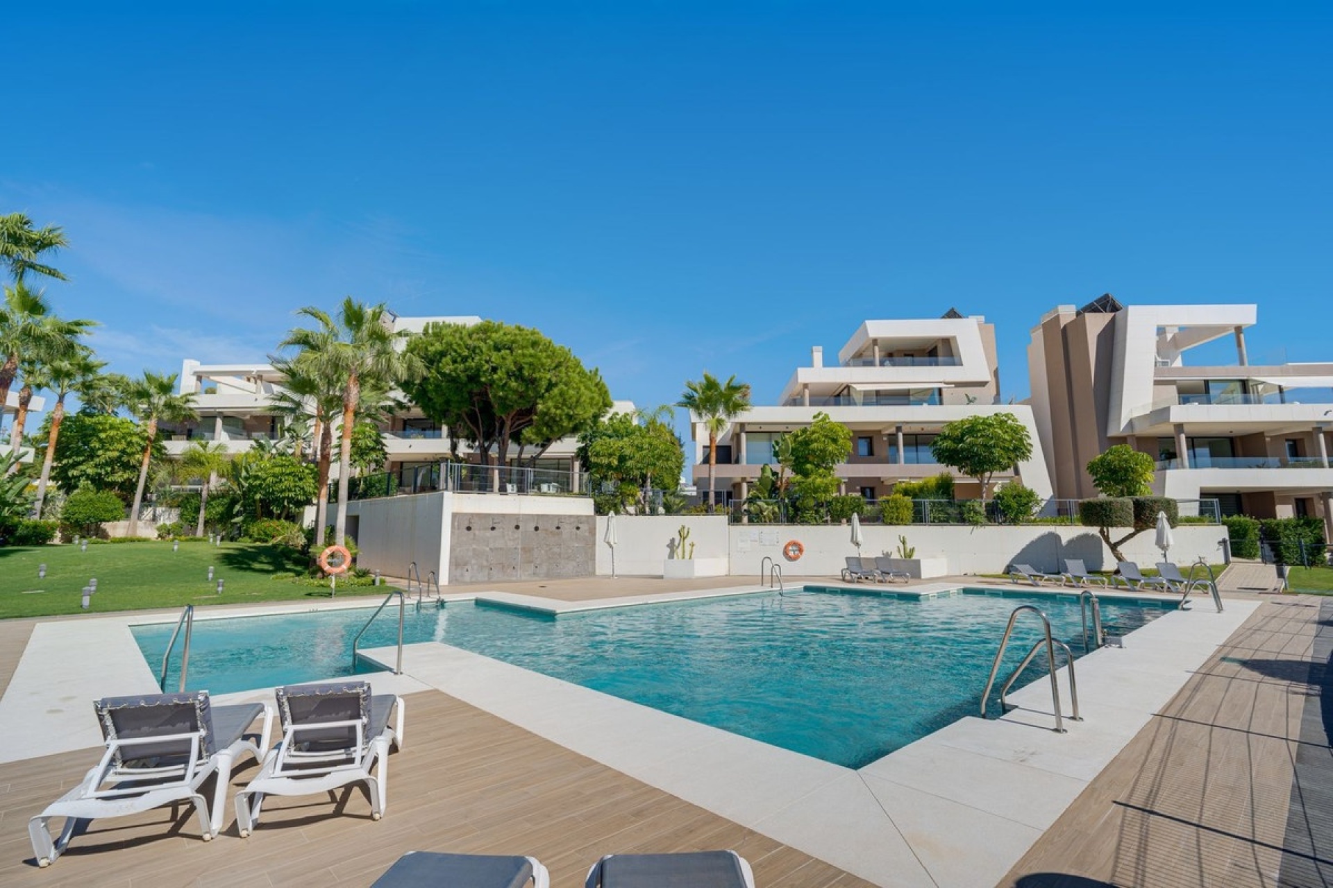 Rynek wtórny - apartment - Marbella - Cabopino