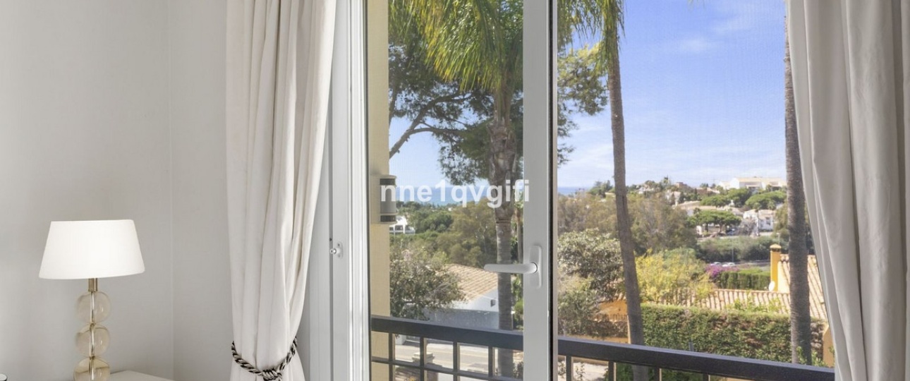 Rynek wtórny - apartment - Marbella - Cabopino