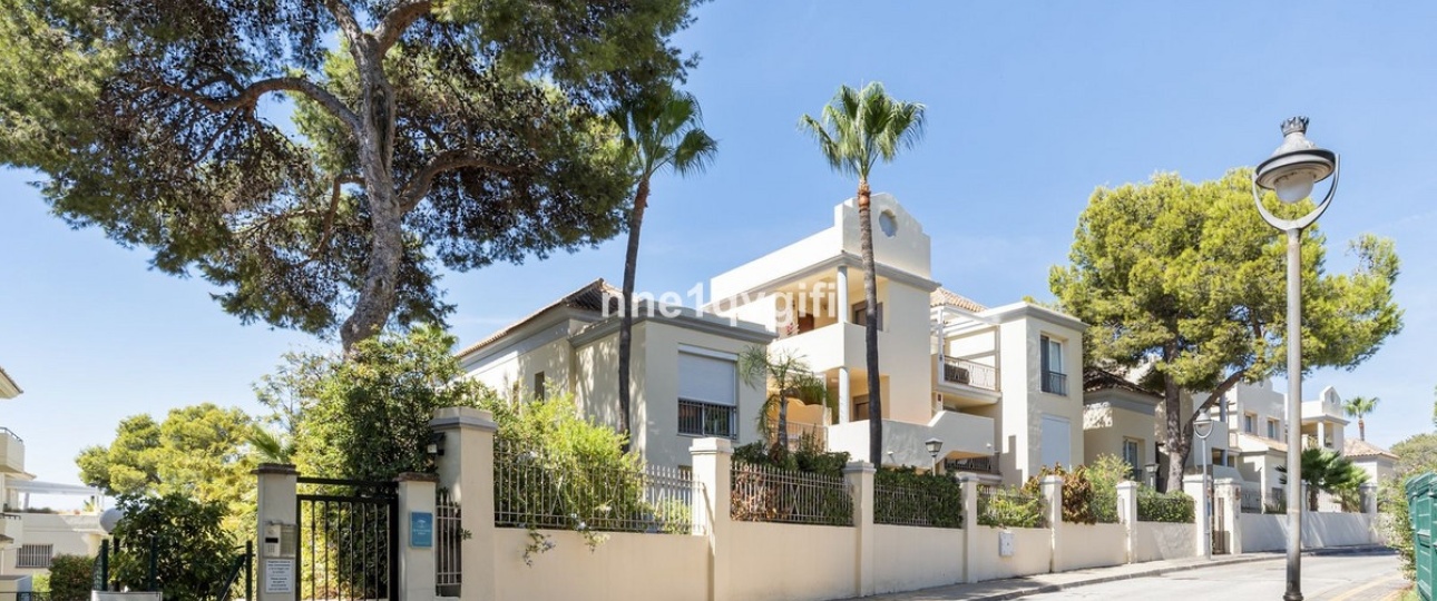 Rynek wtórny - apartment - Marbella - Cabopino