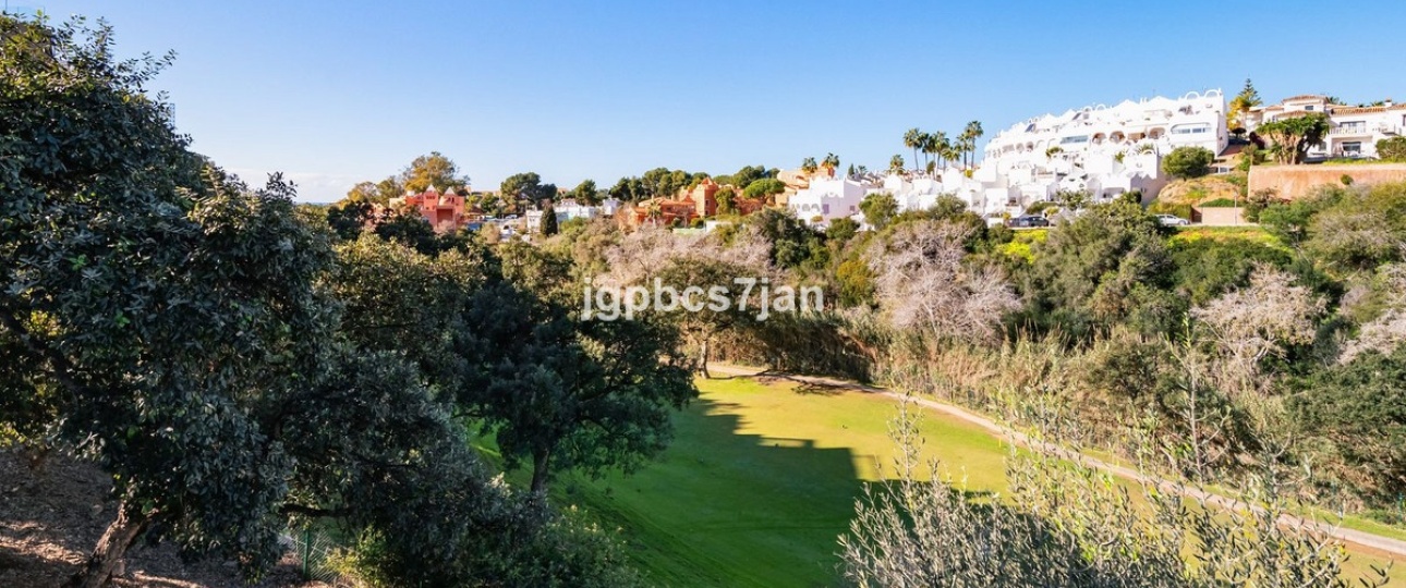 Rynek wtórny - apartment - Marbella - Cabopino