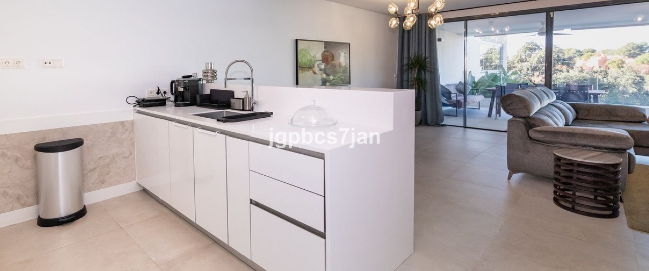Rynek wtórny - apartment - Marbella - Cabopino