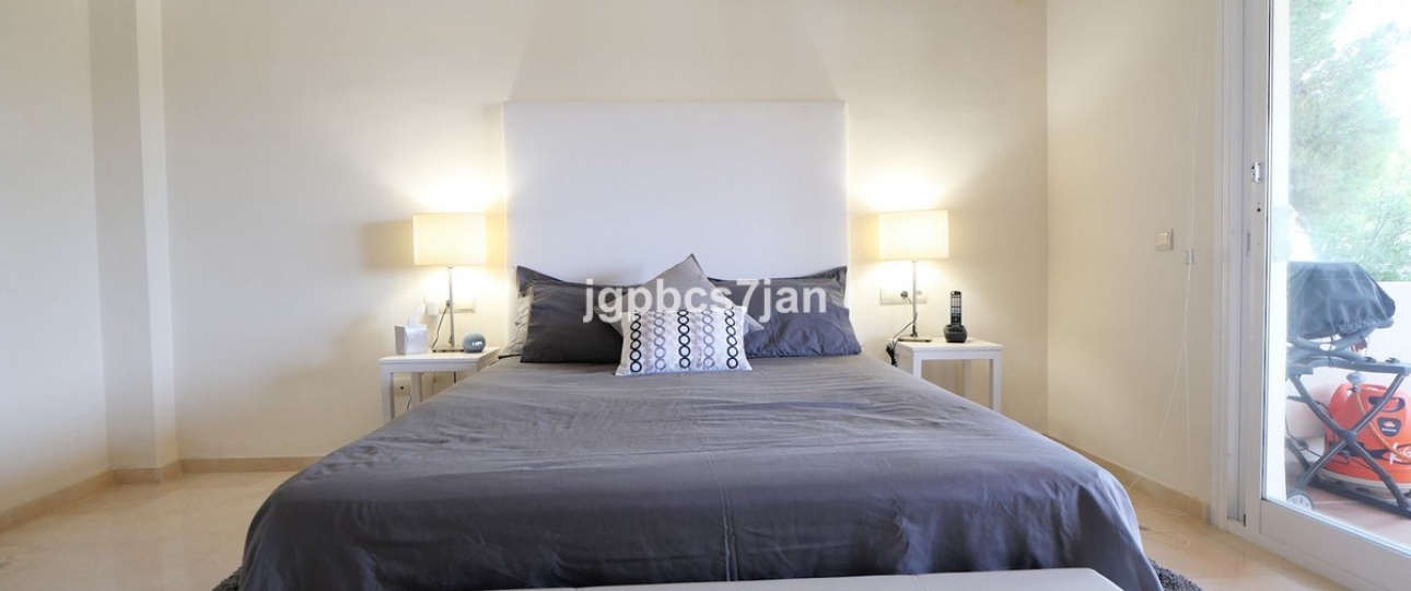 Rynek wtórny - apartment - Marbella - Cabopino
