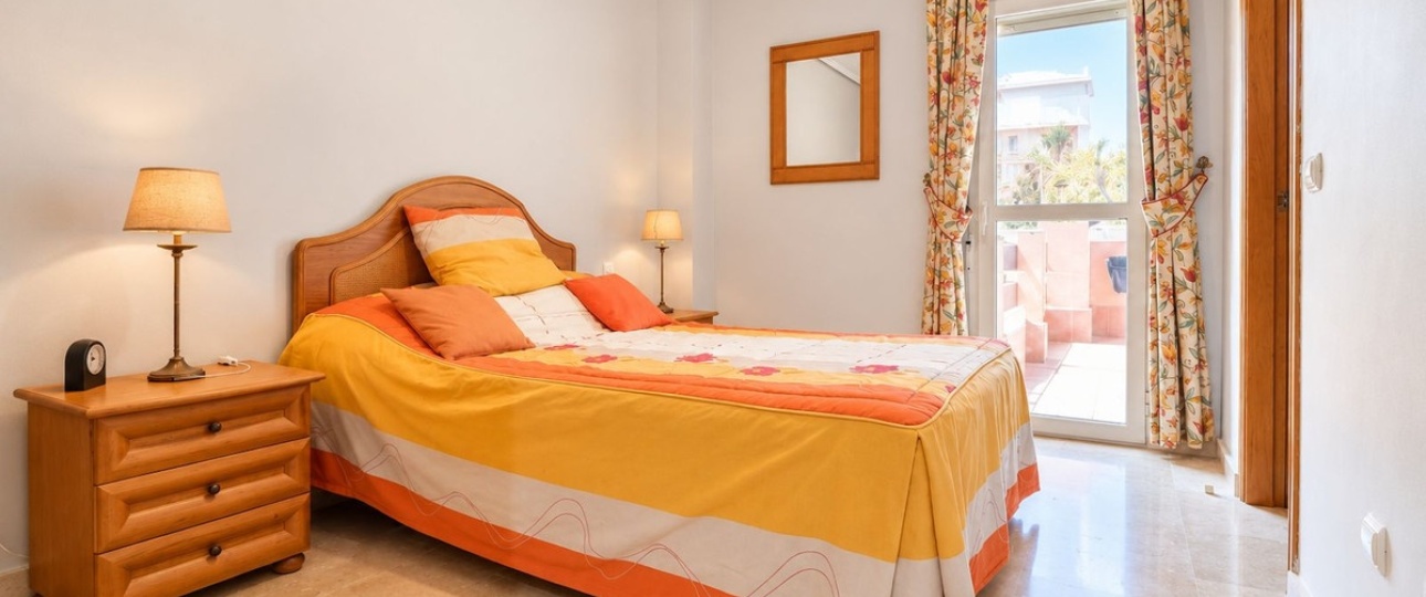 Rynek wtórny - apartment - Marbella - Cabopino