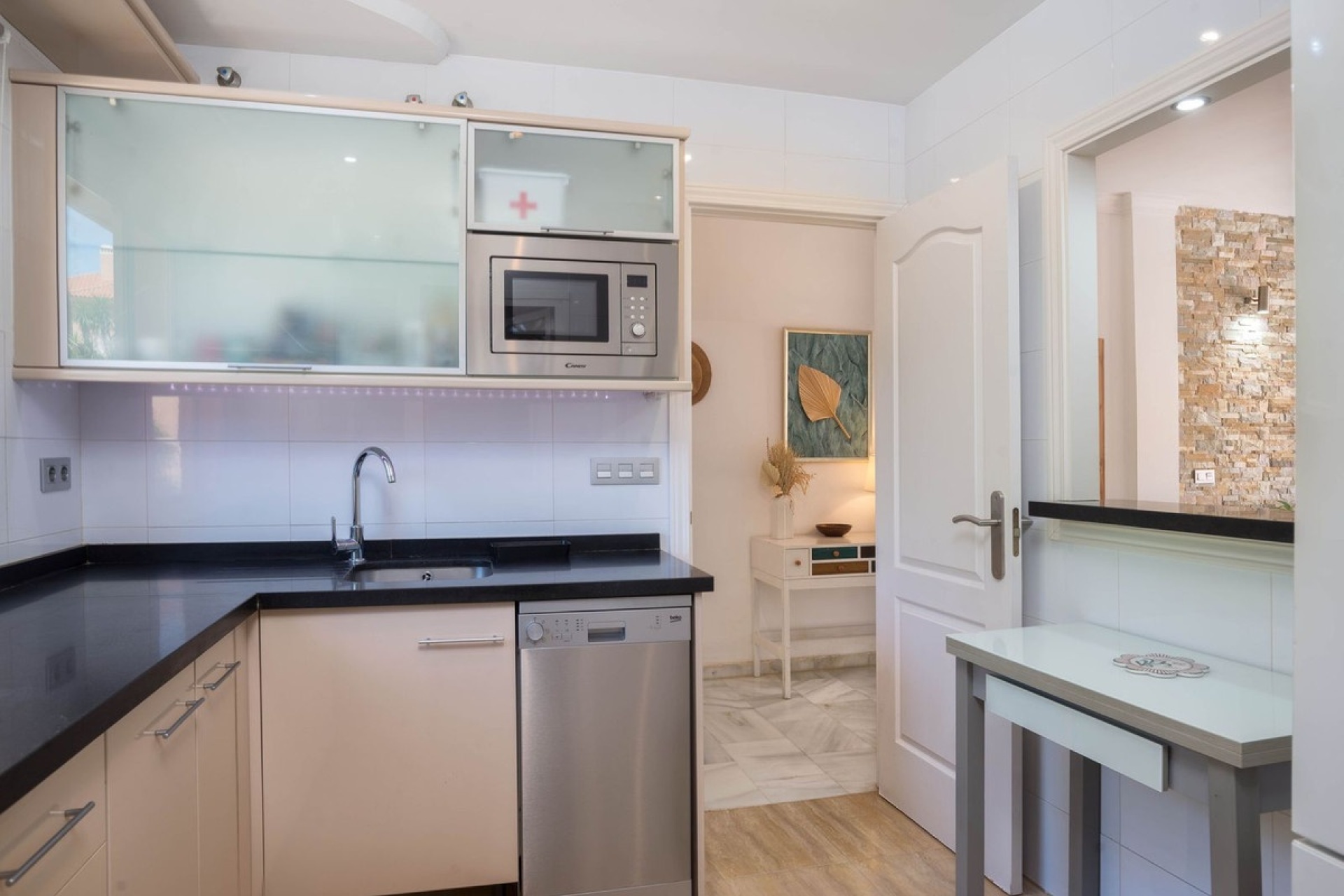 Rynek wtórny - apartment - Marbella - Carib Playa