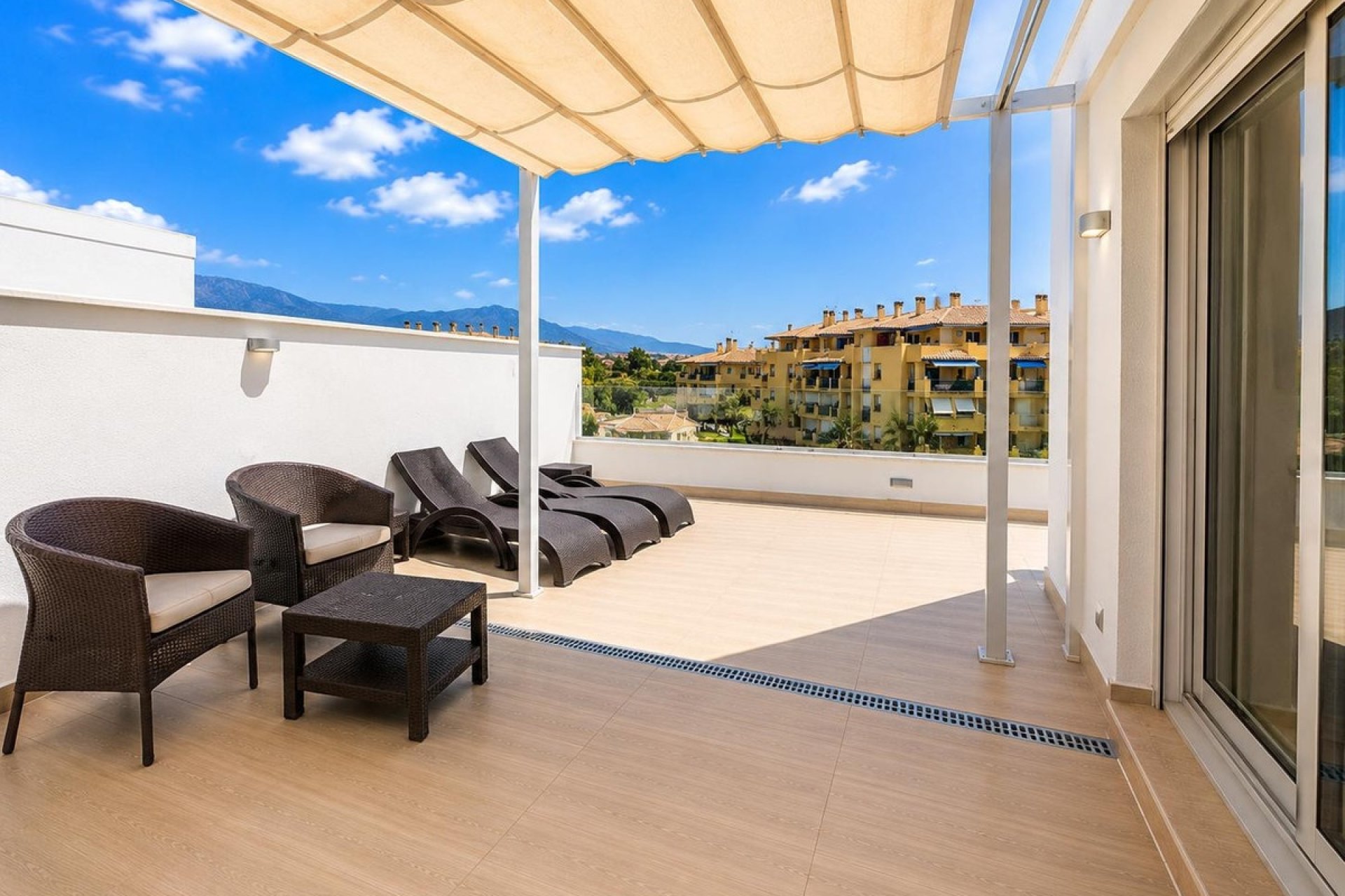 Rynek wtórny - apartment - Marbella - Cortijo Blanco