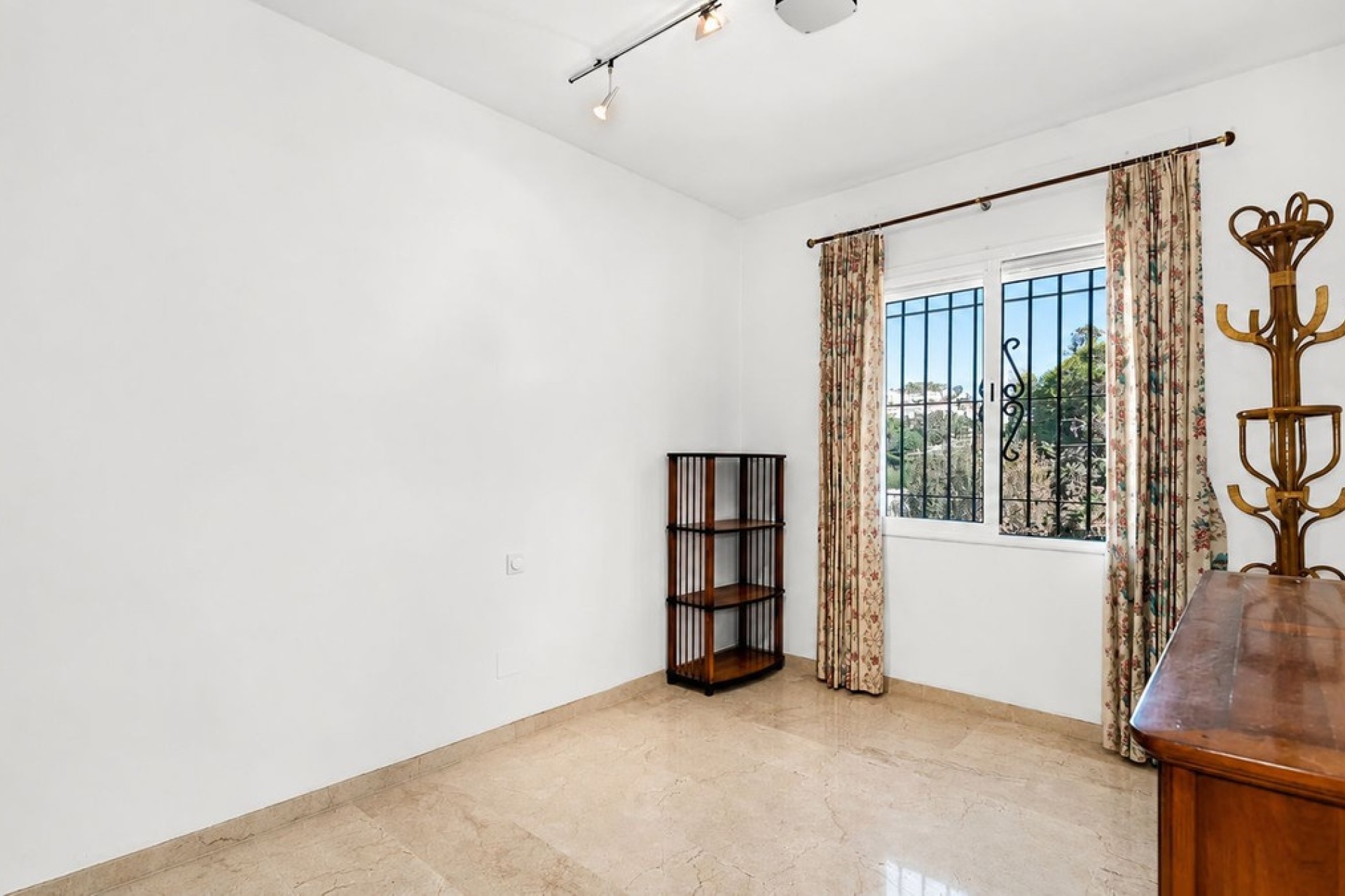 Rynek wtórny - apartment - Marbella - Costabella