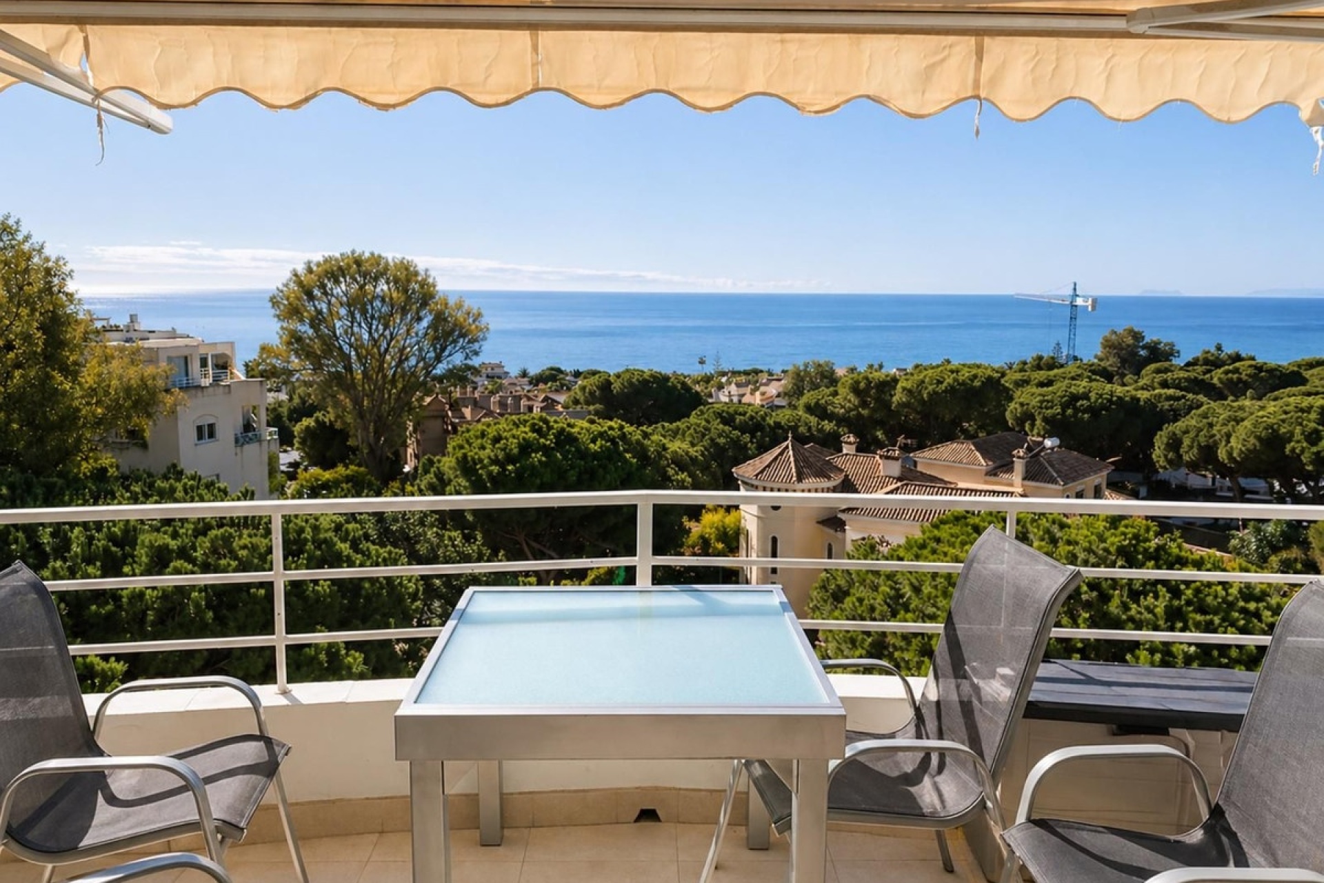 Rynek wtórny - apartment - Marbella - Costabella