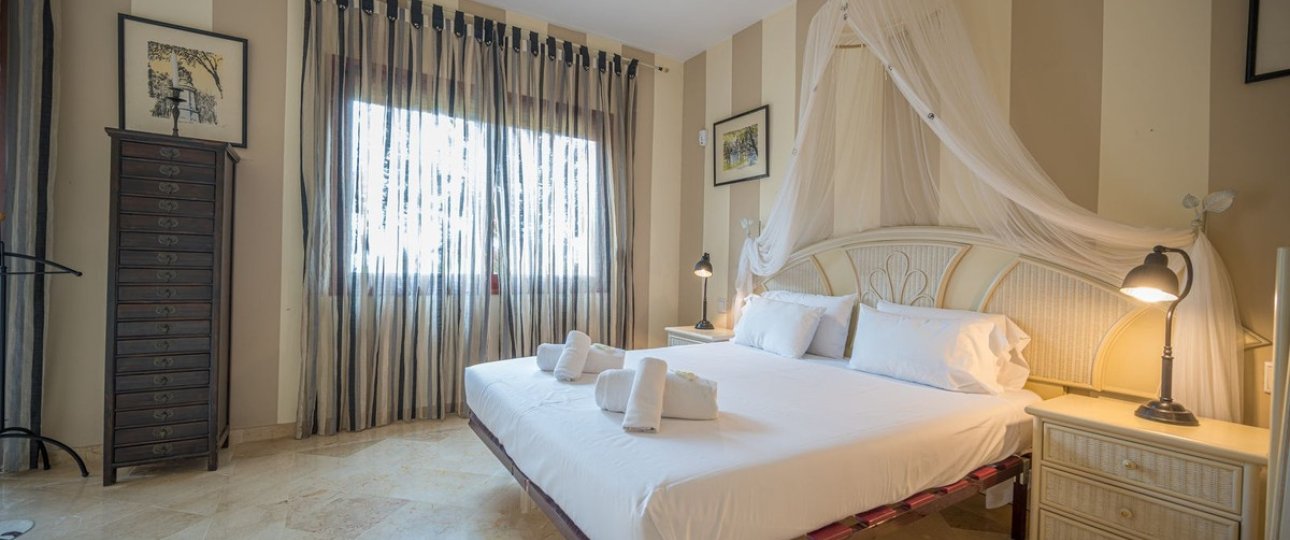 Rynek wtórny - apartment - Marbella - El Rosario