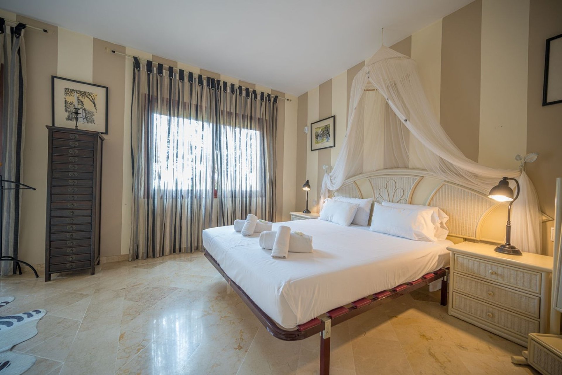 Rynek wtórny - apartment - Marbella - El Rosario