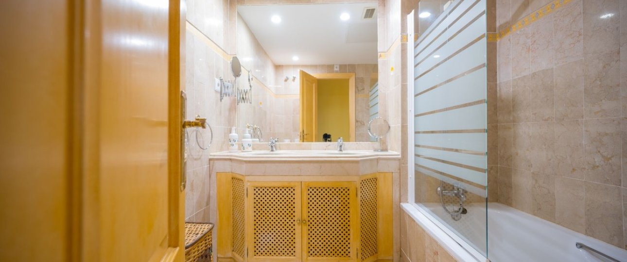 Rynek wtórny - apartment - Marbella - El Rosario