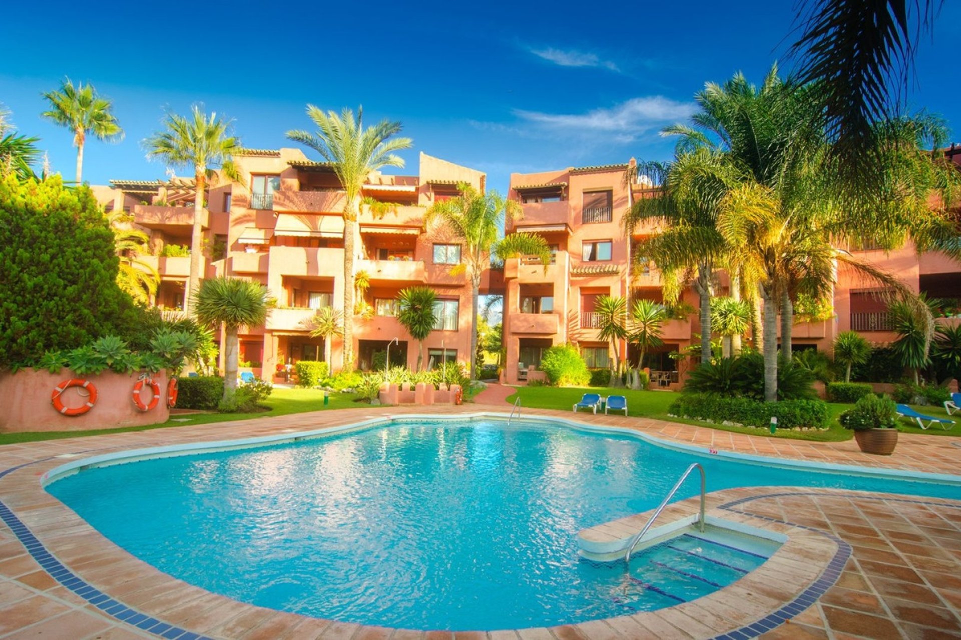 Rynek wtórny - apartment - Marbella - El Rosario
