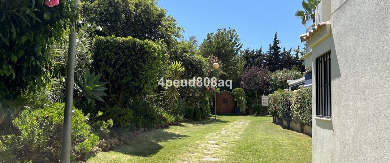 Rynek wtórny - apartment - Marbella - El Rosario