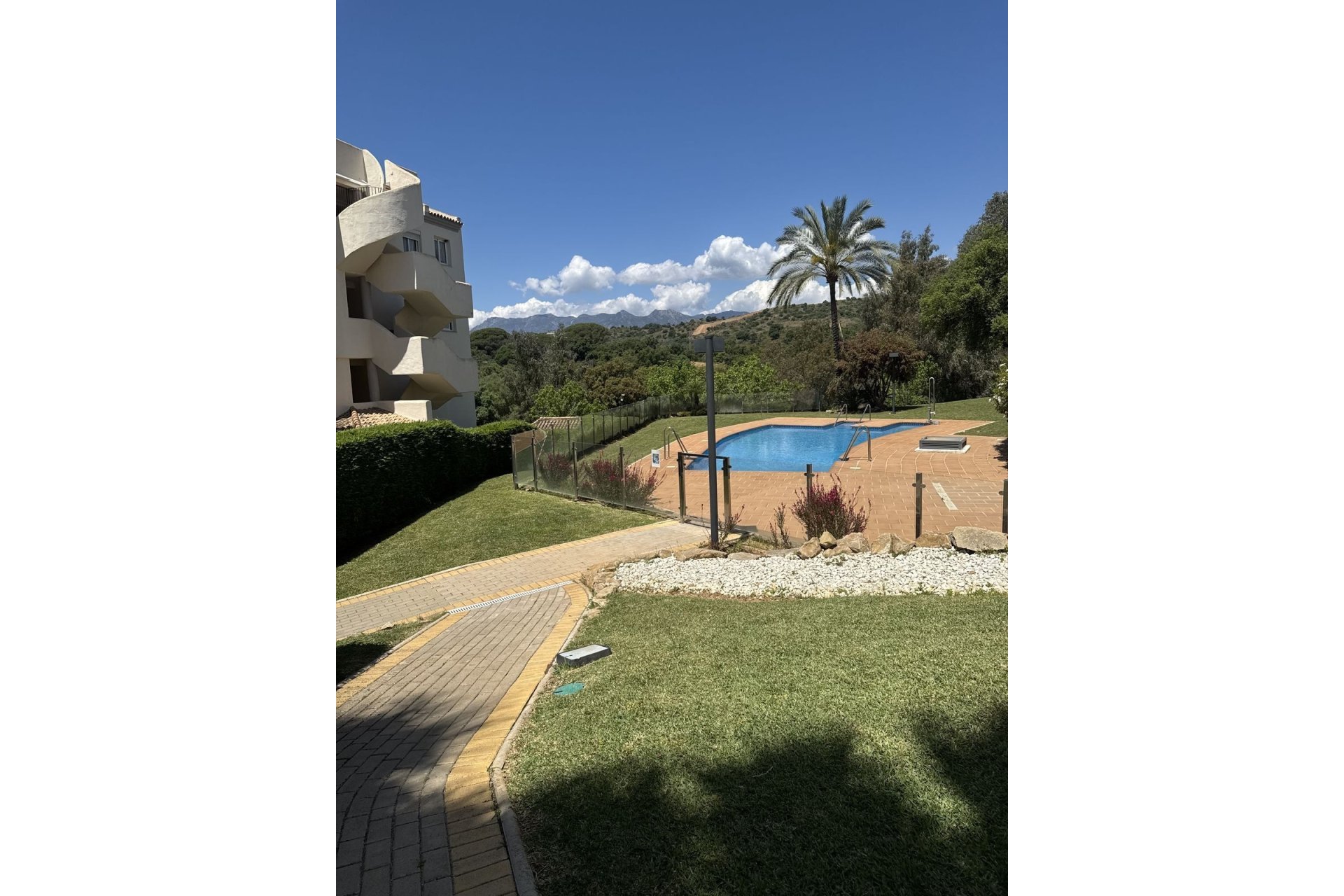 Rynek wtórny - apartment - Marbella - Elviria