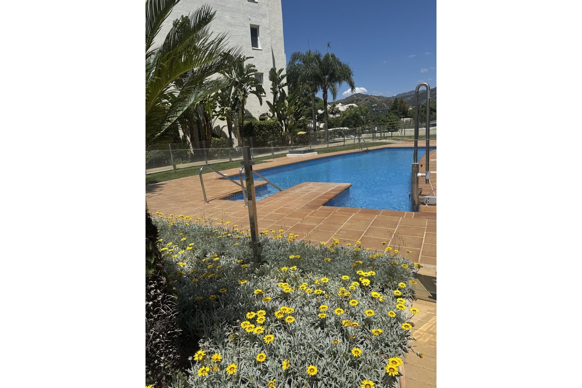 Rynek wtórny - apartment - Marbella - Elviria