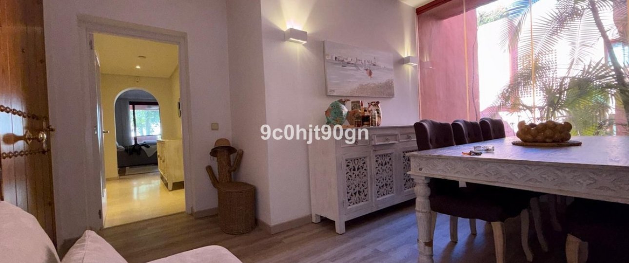Rynek wtórny - apartment - Marbella - Elviria
