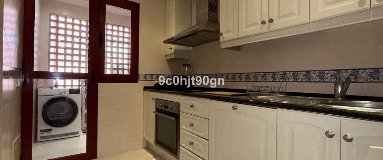 Rynek wtórny - apartment - Marbella - Elviria
