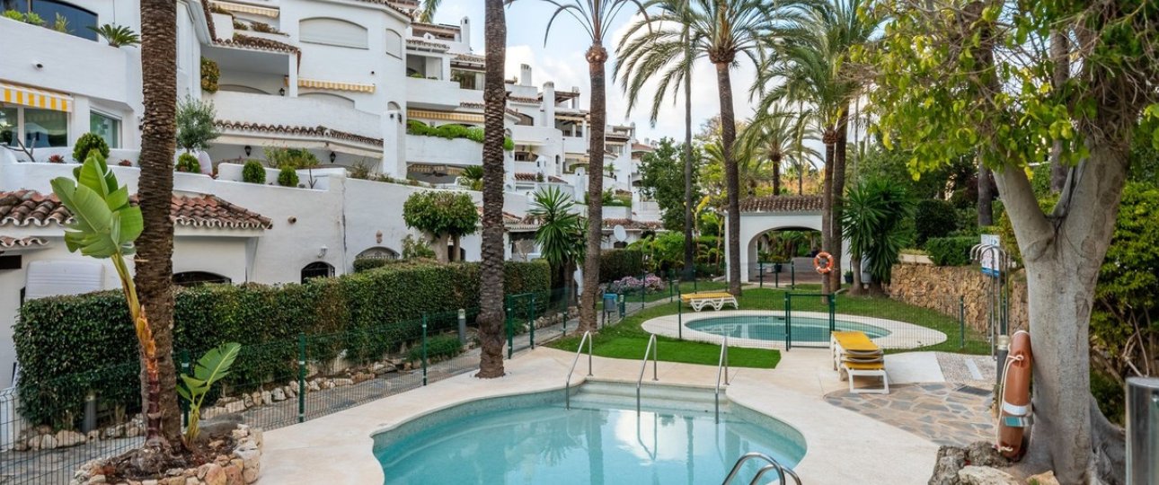 Rynek wtórny - apartment - Marbella - Elviria