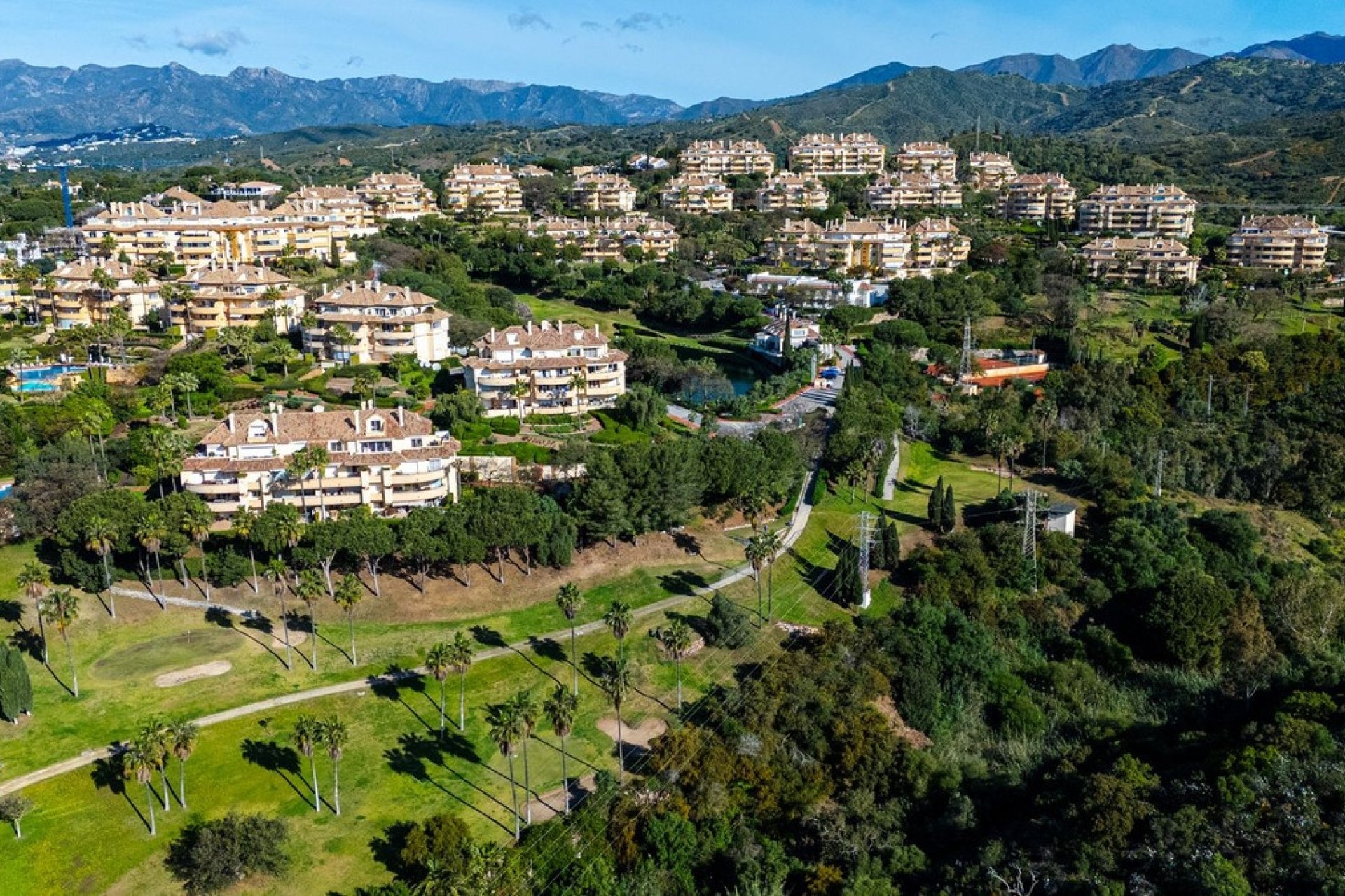 Rynek wtórny - apartment - Marbella - Elviria