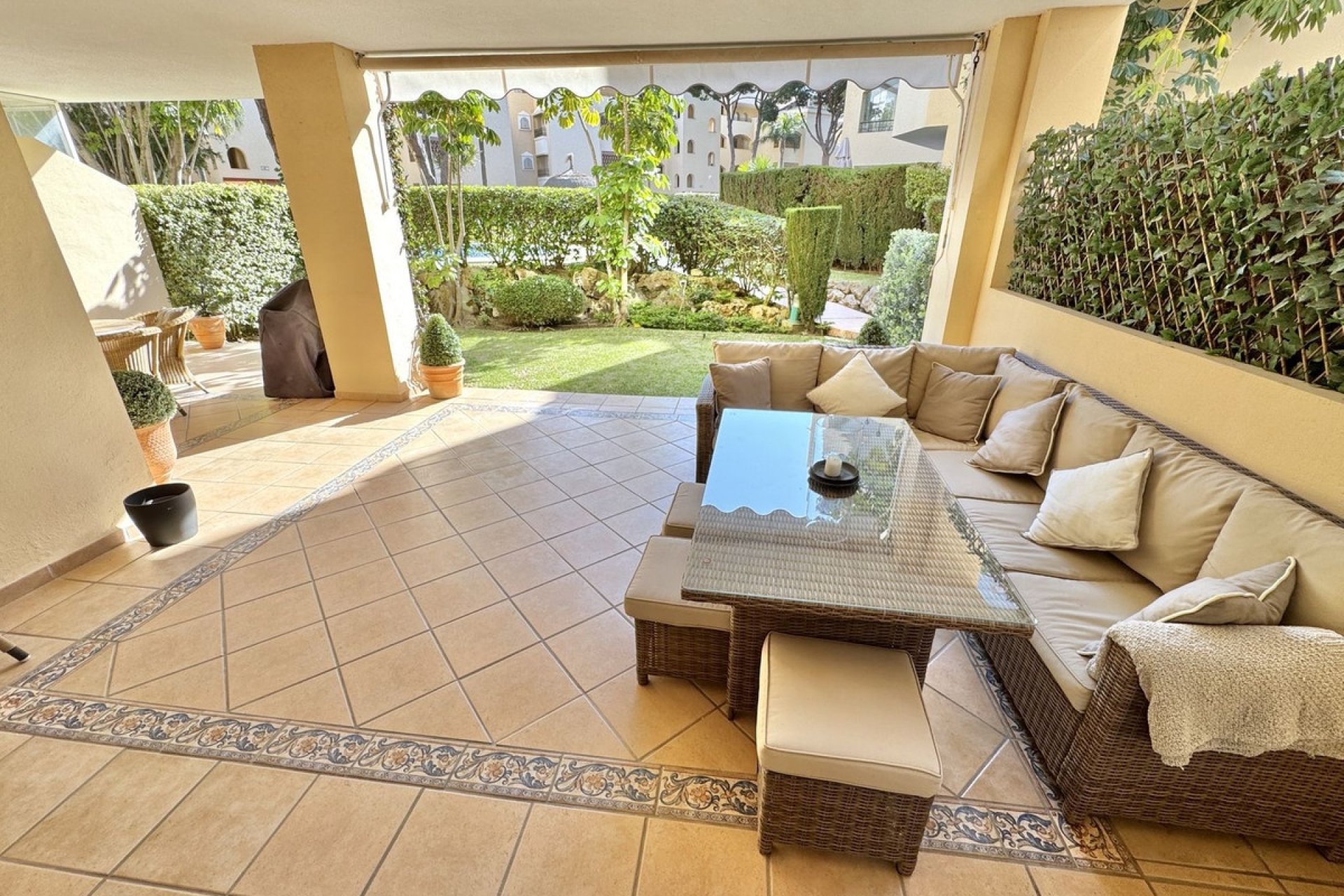 Rynek wtórny - apartment - Marbella - Elviria