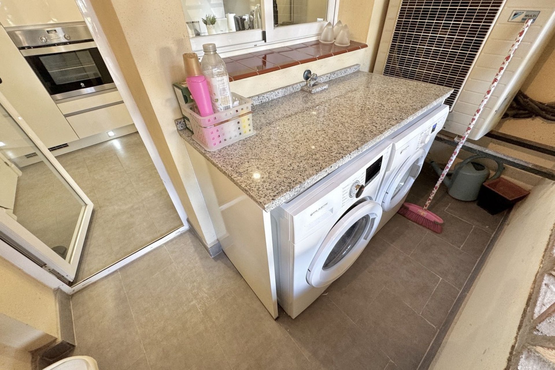 Rynek wtórny - apartment - Marbella - Elviria