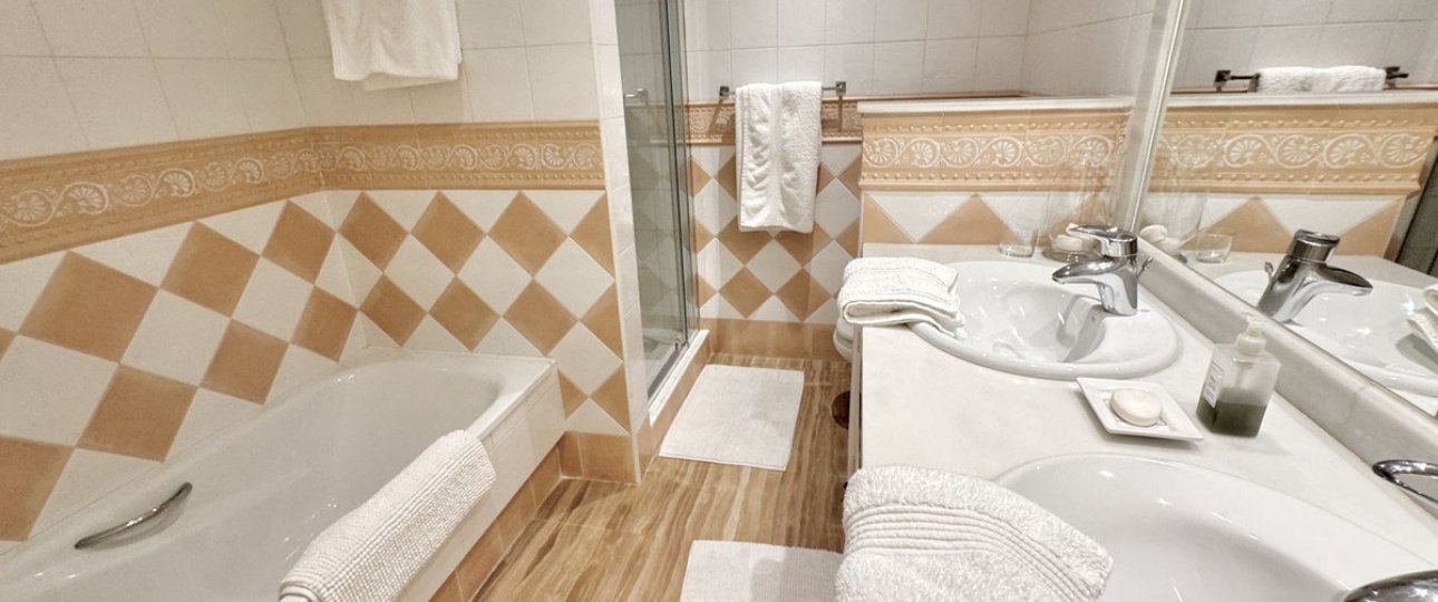 Rynek wtórny - apartment - Marbella - Elviria