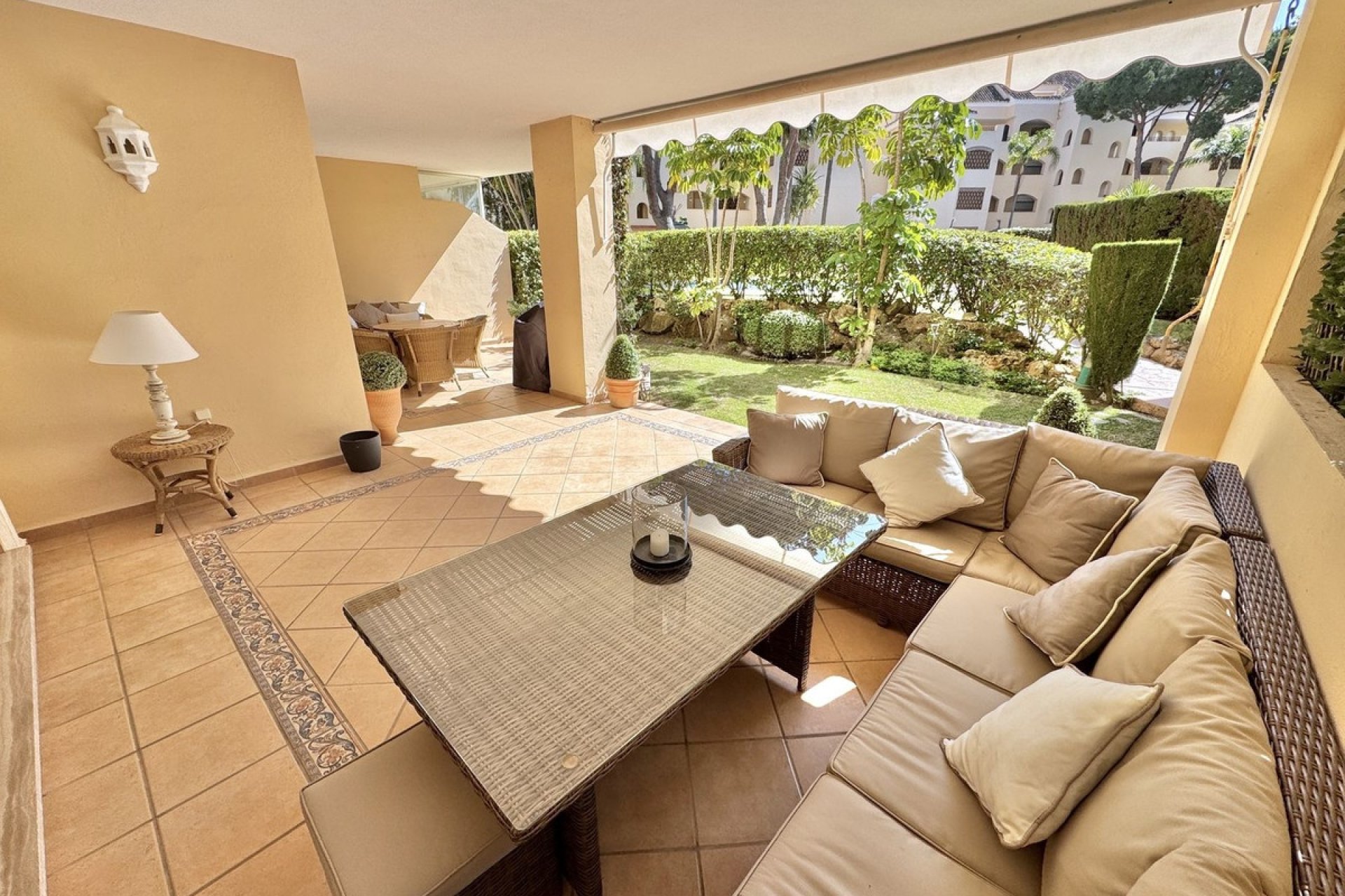 Rynek wtórny - apartment - Marbella - Elviria