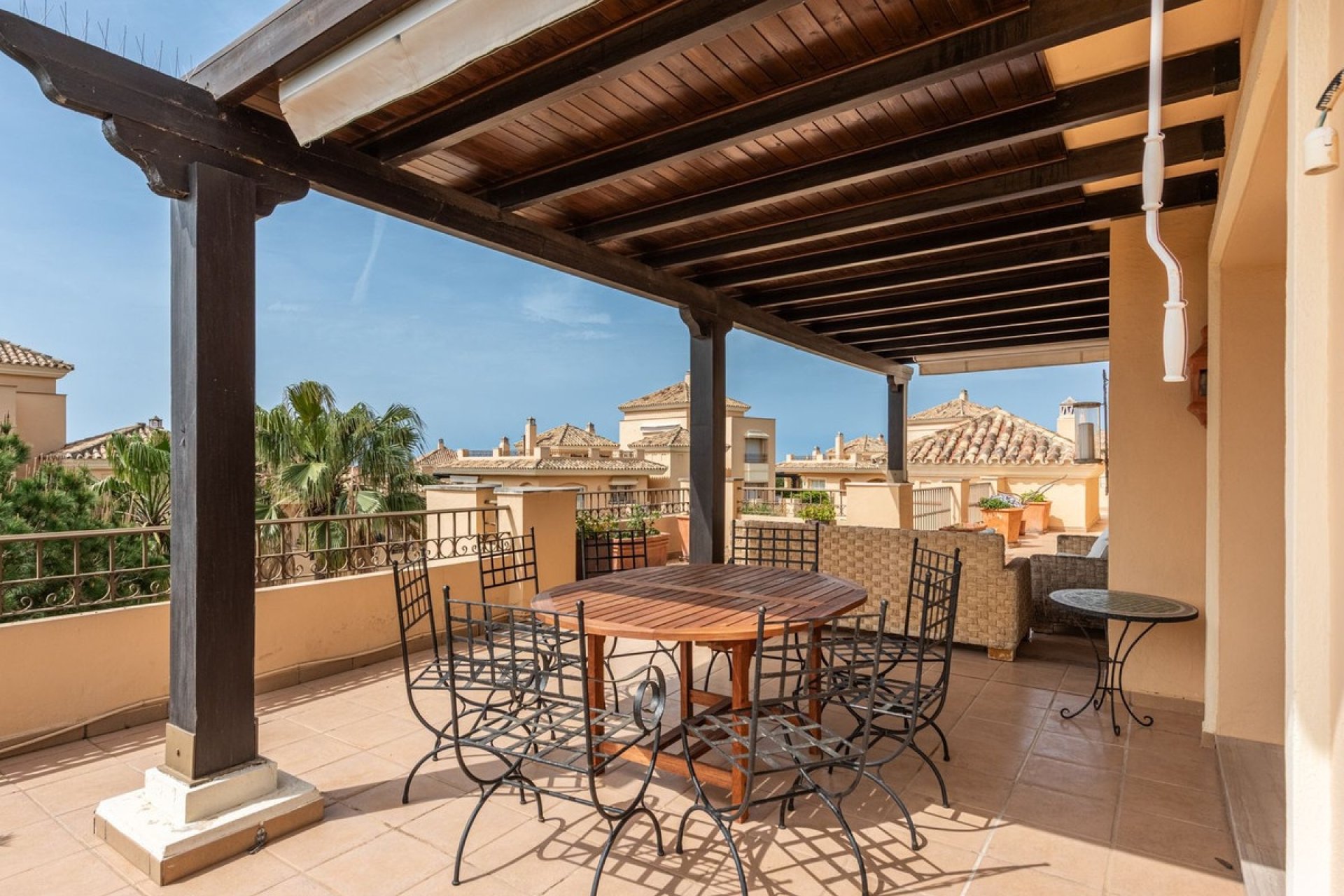 Rynek wtórny - apartment - Marbella - Elviria