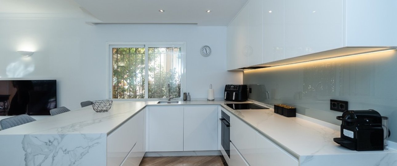 Rynek wtórny - apartment - Marbella - Elviria