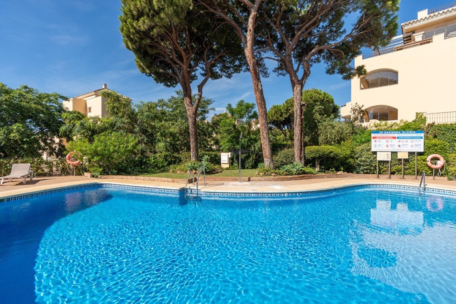 Rynek wtórny - apartment - Marbella - Elviria