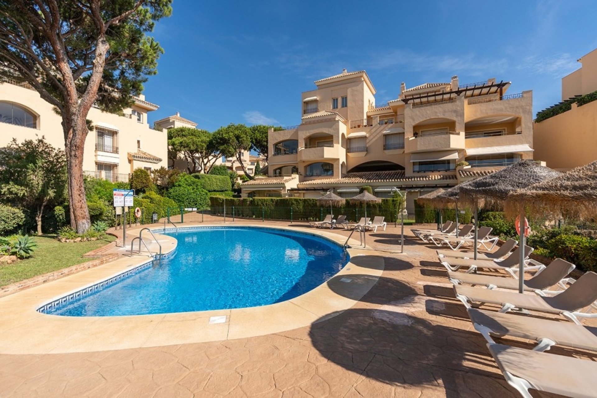 Rynek wtórny - apartment - Marbella - Elviria