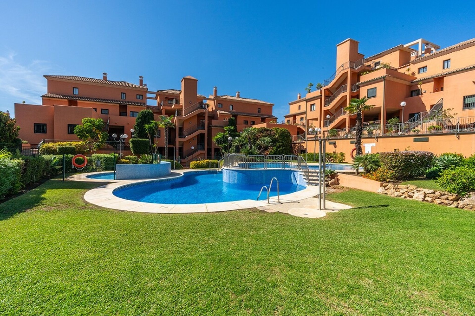 Rynek wtórny - apartment - Marbella - Elviria