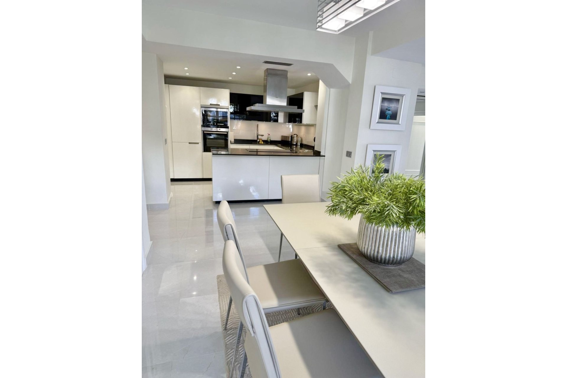 Rynek wtórny - apartment - Marbella - Elviria