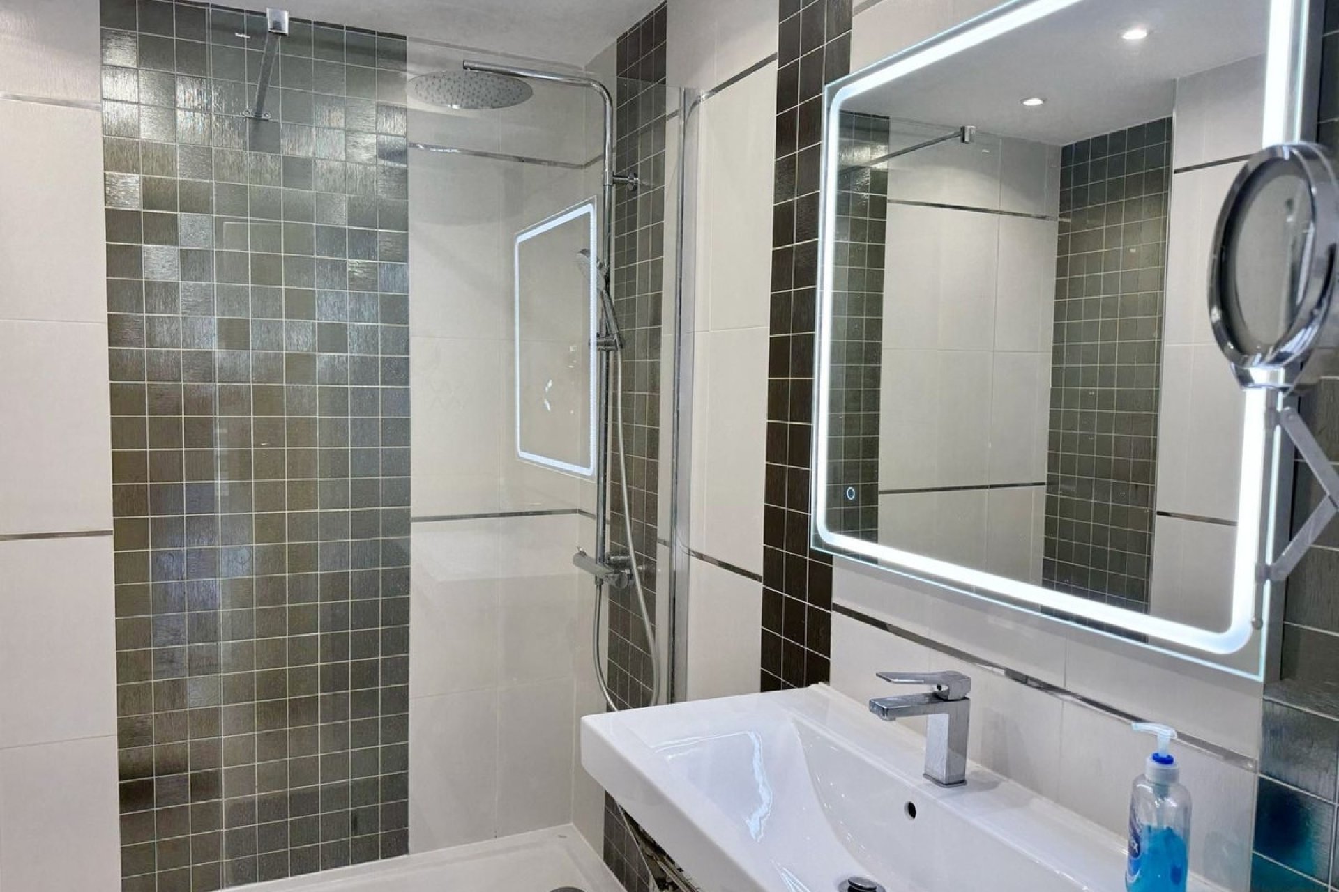 Rynek wtórny - apartment - Marbella - Elviria